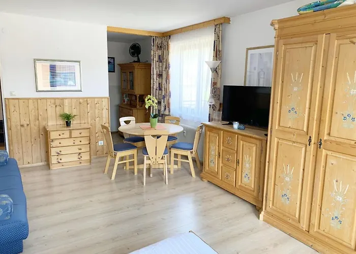 Family アパート カプルーン